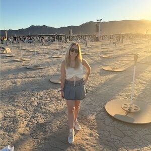 Meet your Posher, Kelly